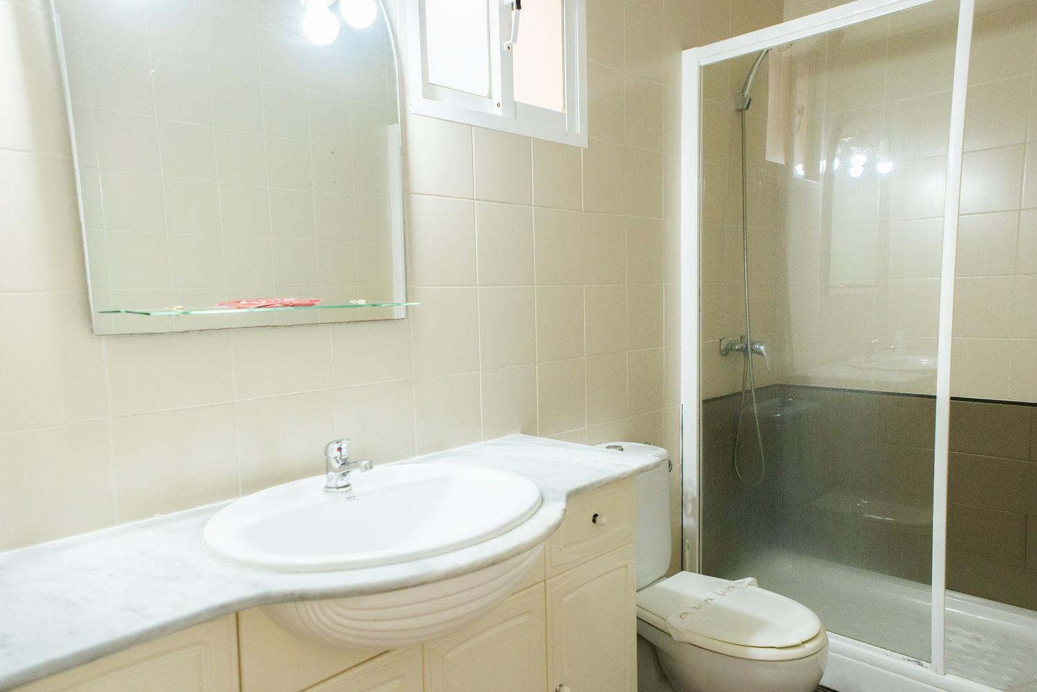 Hotel Playa Conil - Beachfront Studios & Suites โกนิล เด ลาฟรอนเตรา ภายนอก รูปภาพ
