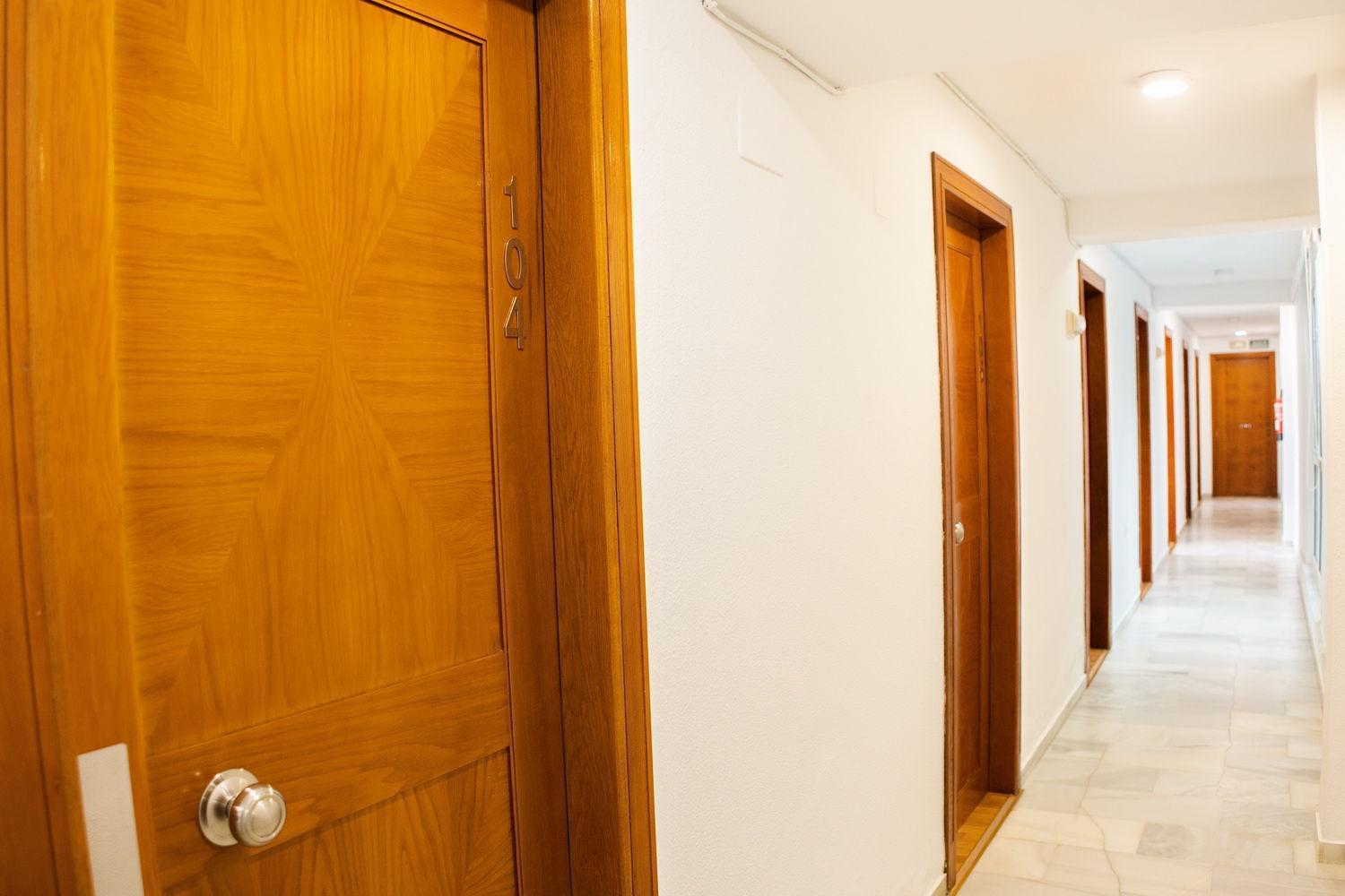 Hotel Playa Conil - Beachfront Studios & Suites โกนิล เด ลาฟรอนเตรา ภายนอก รูปภาพ