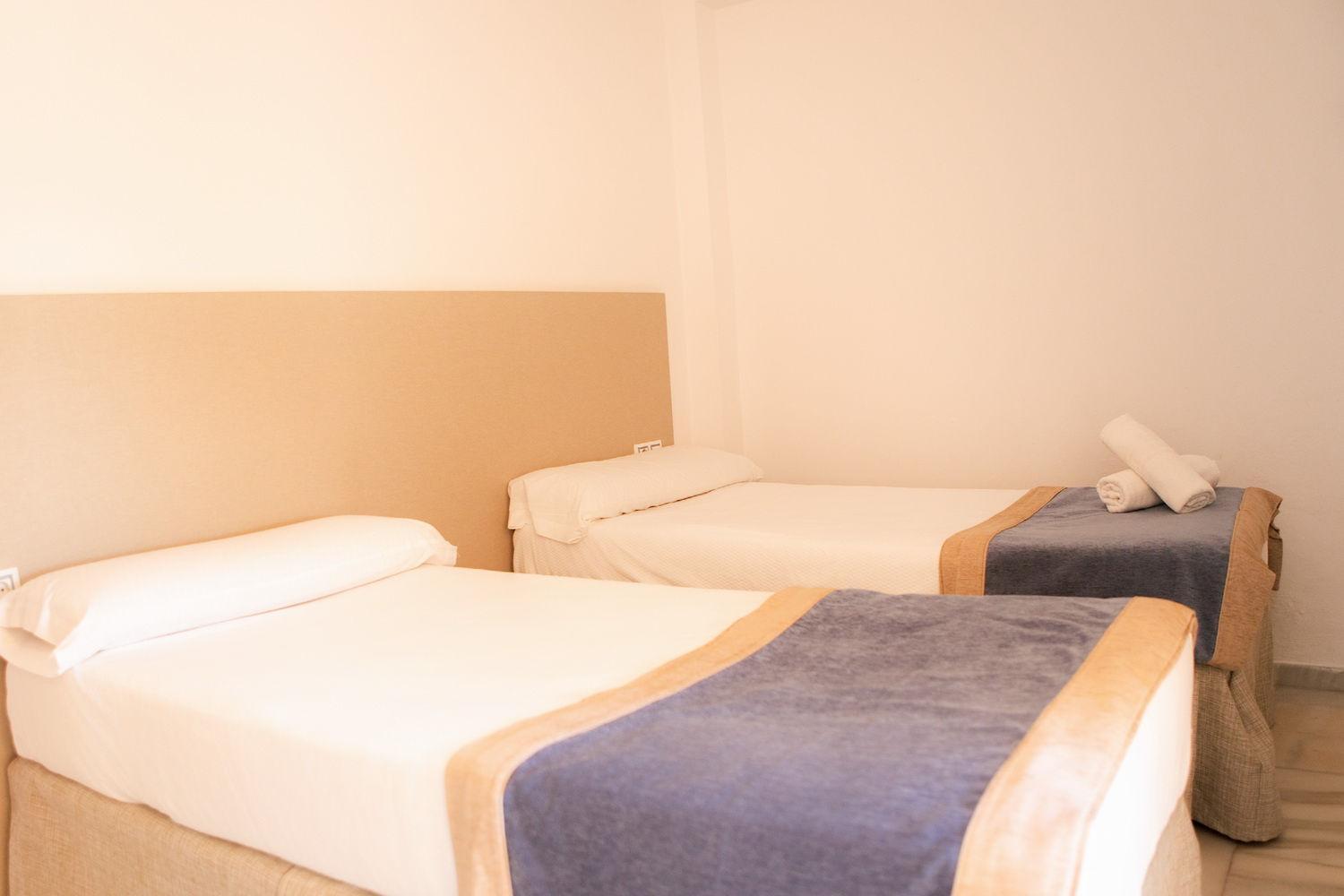 Hotel Playa Conil - Beachfront Studios & Suites โกนิล เด ลาฟรอนเตรา ภายนอก รูปภาพ